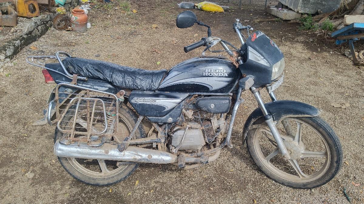 સ્પ્લેન્ડર વેચવાની છે