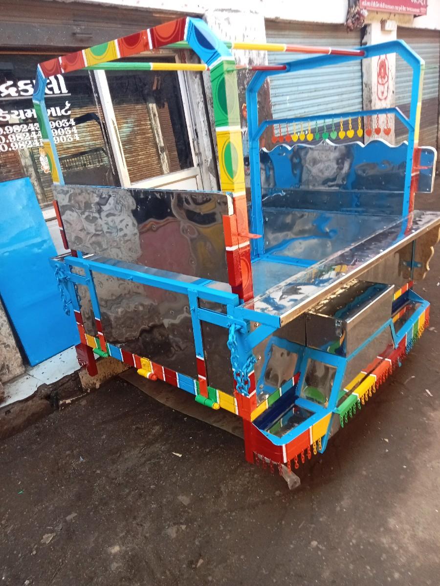 સ્ટીલ રિક્ષા ની બોડી