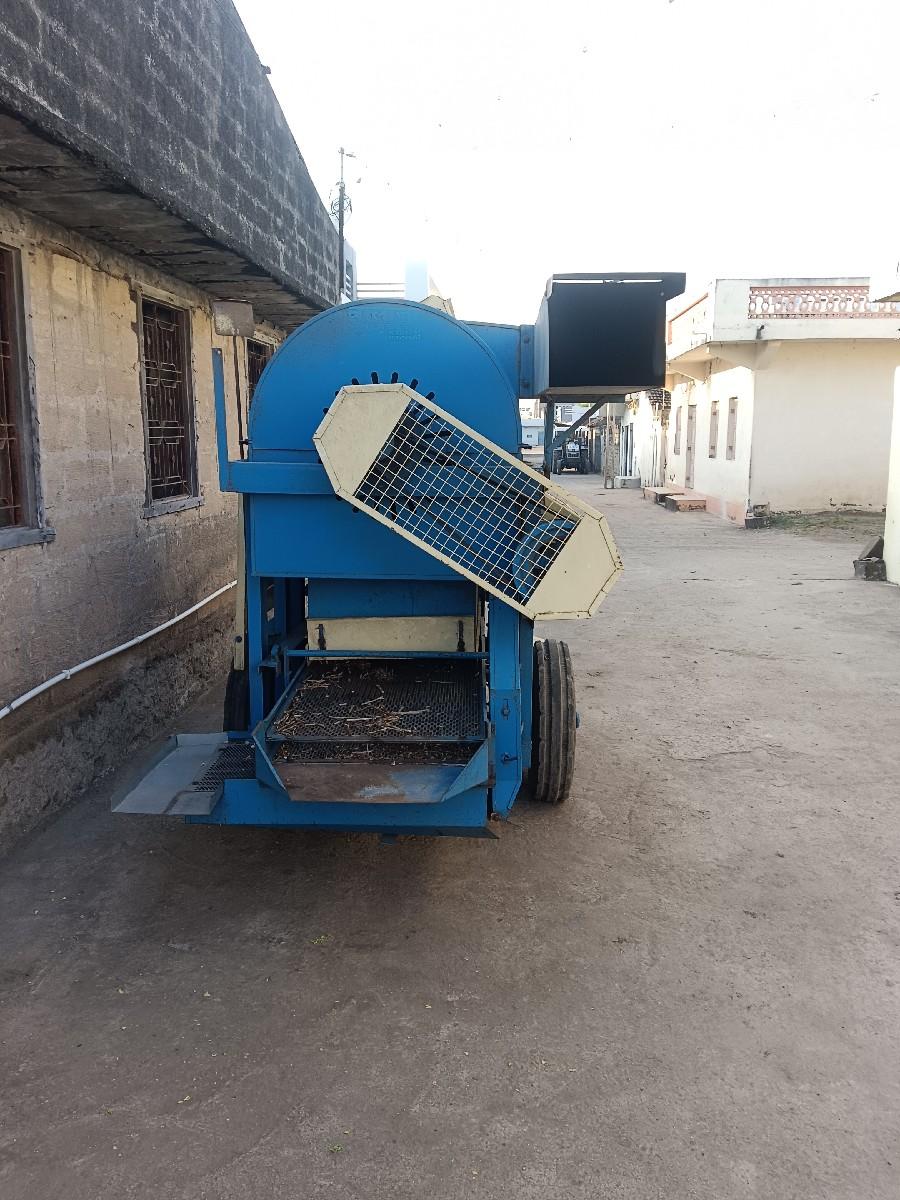 થંબનેલ 3