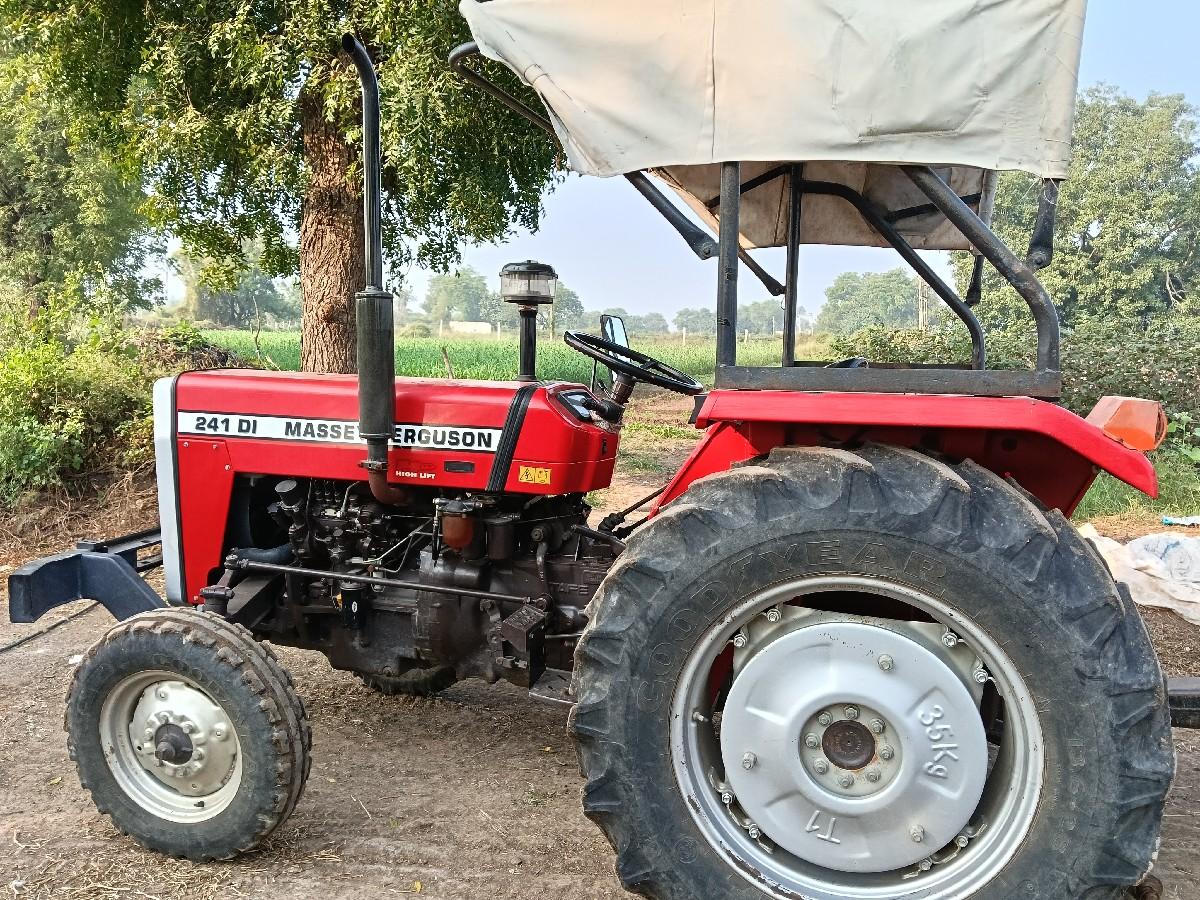 massey Ferguson 241
