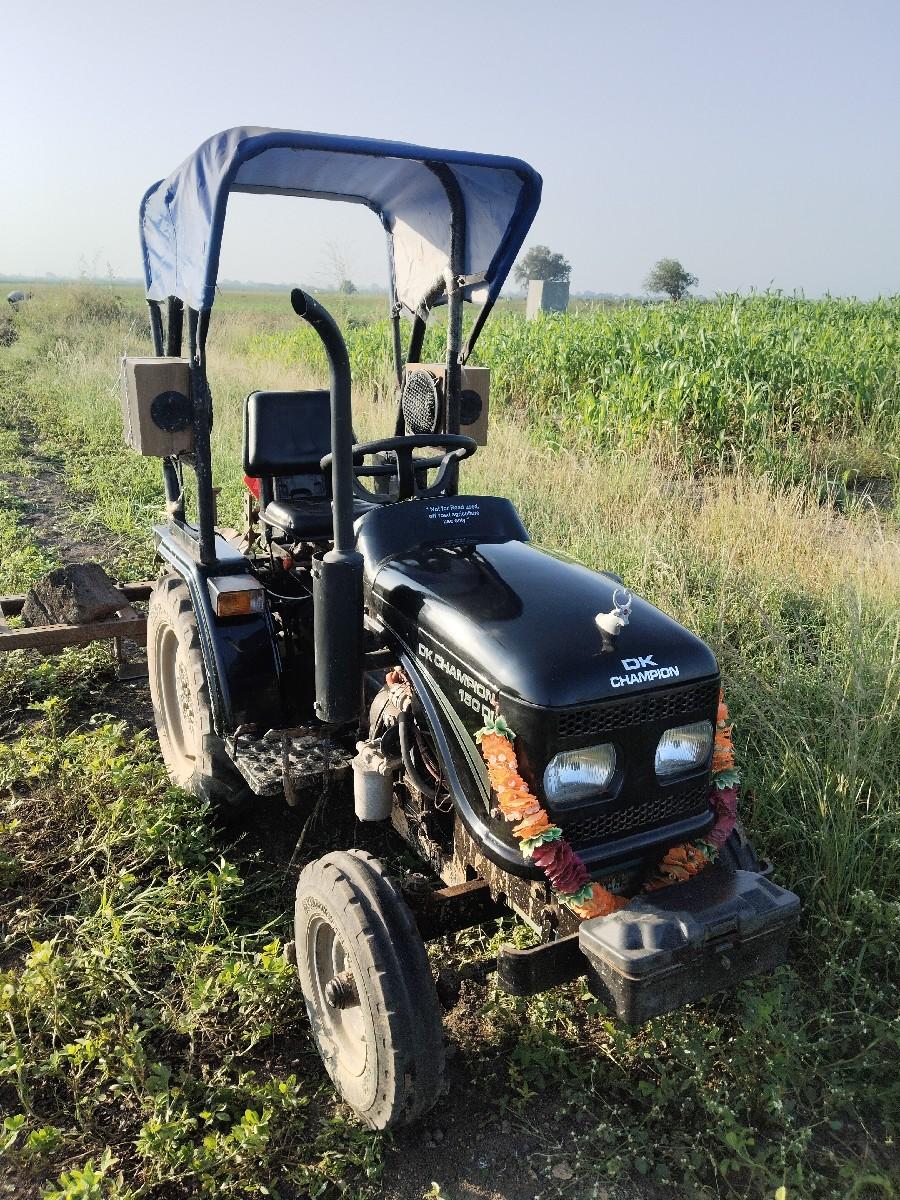 મિની ટ્રેક્ટર વેચવાનુ છે