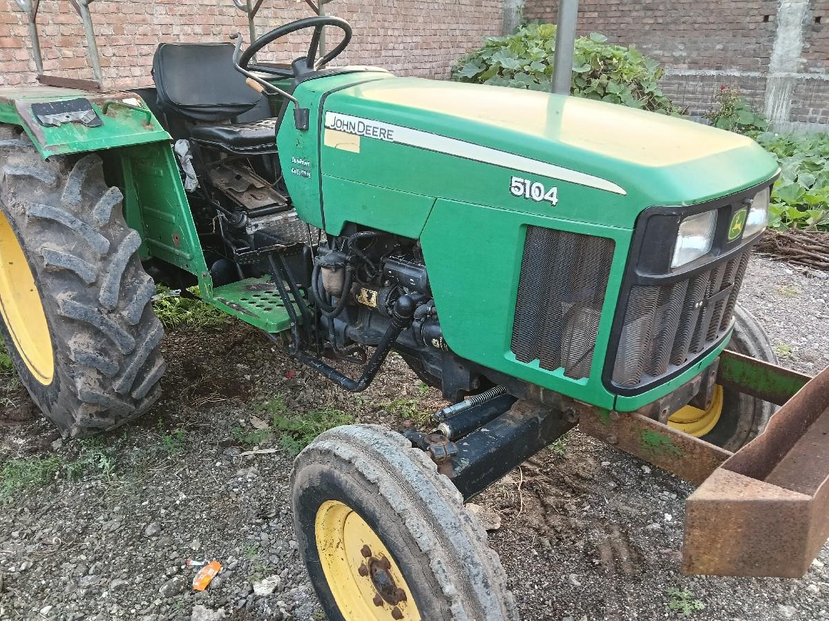 John Deere 5104 45hp