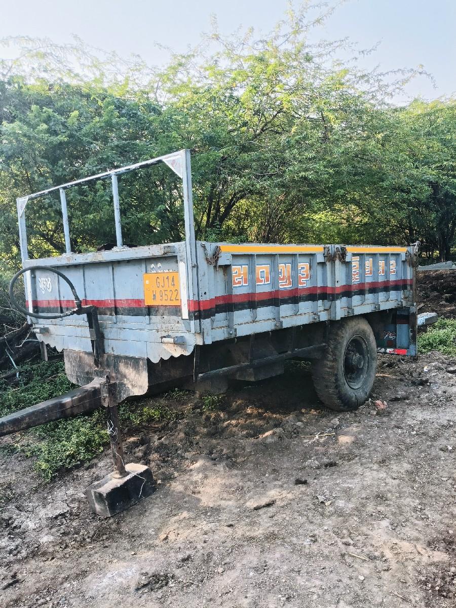 લારી વેચવાની છે