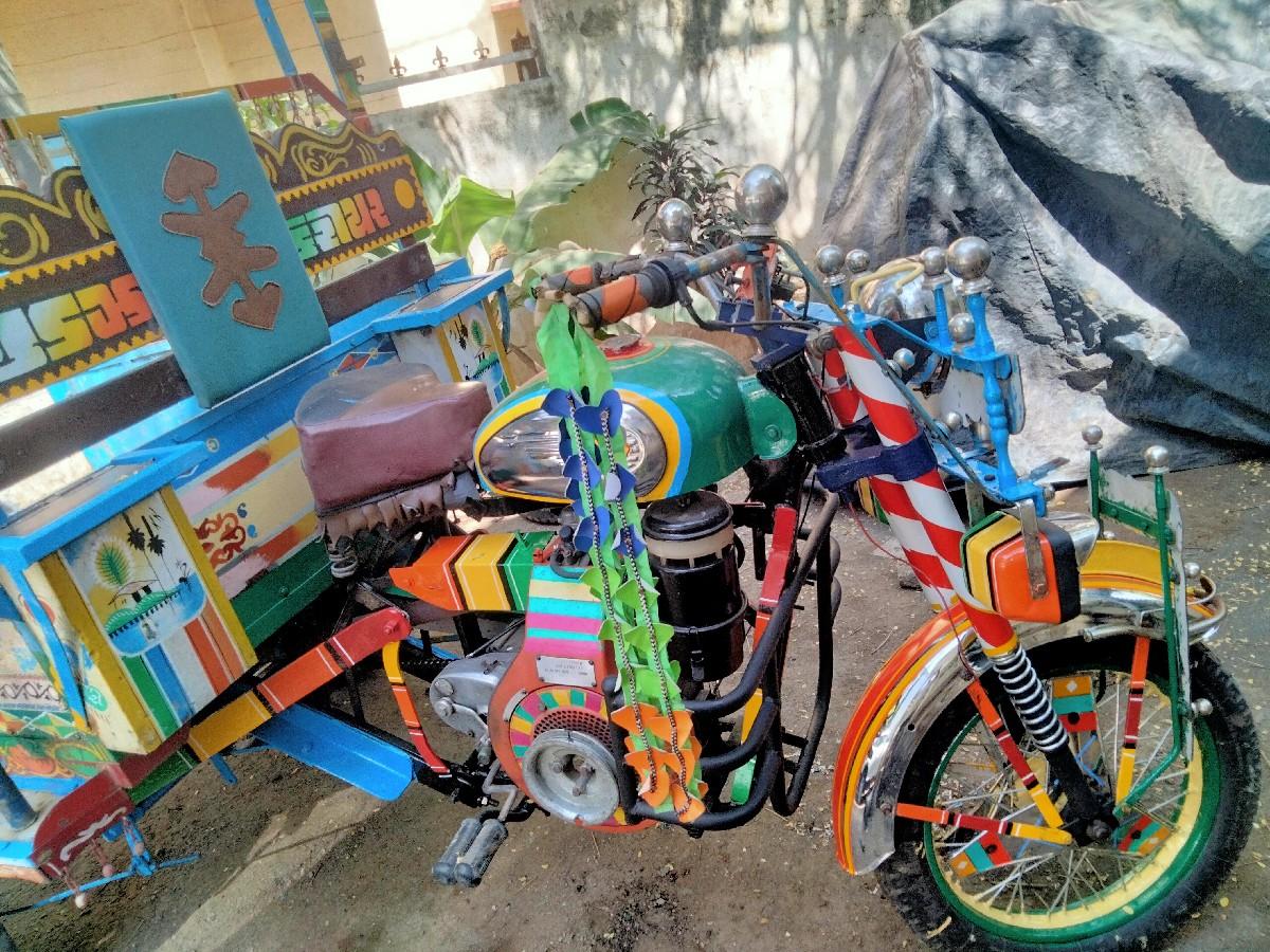 થંબનેલ 2