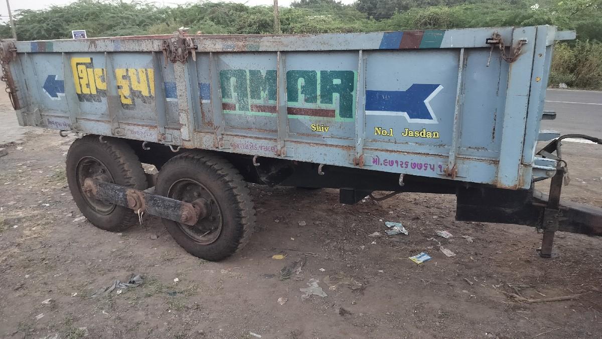 ફોર વ્હીલ લારી