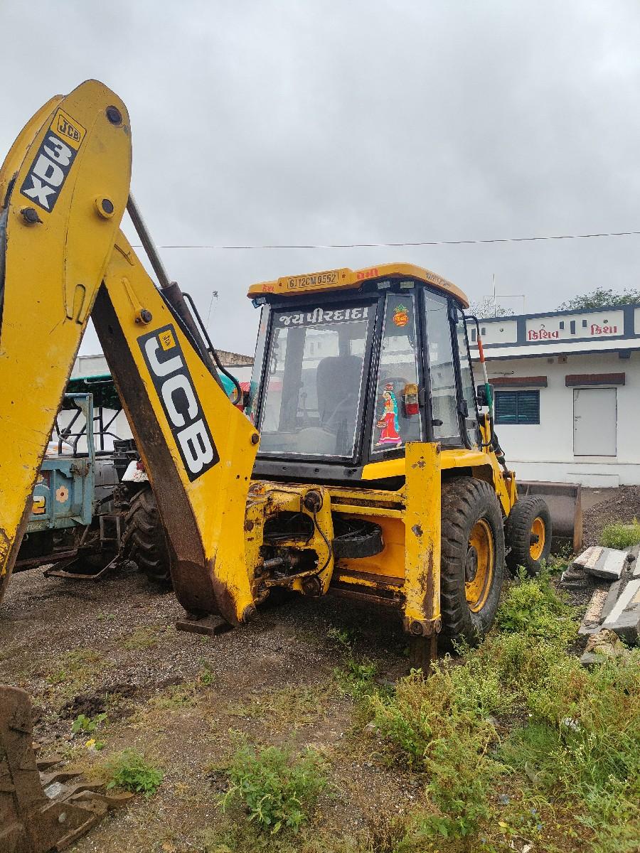 थंबनेल 3