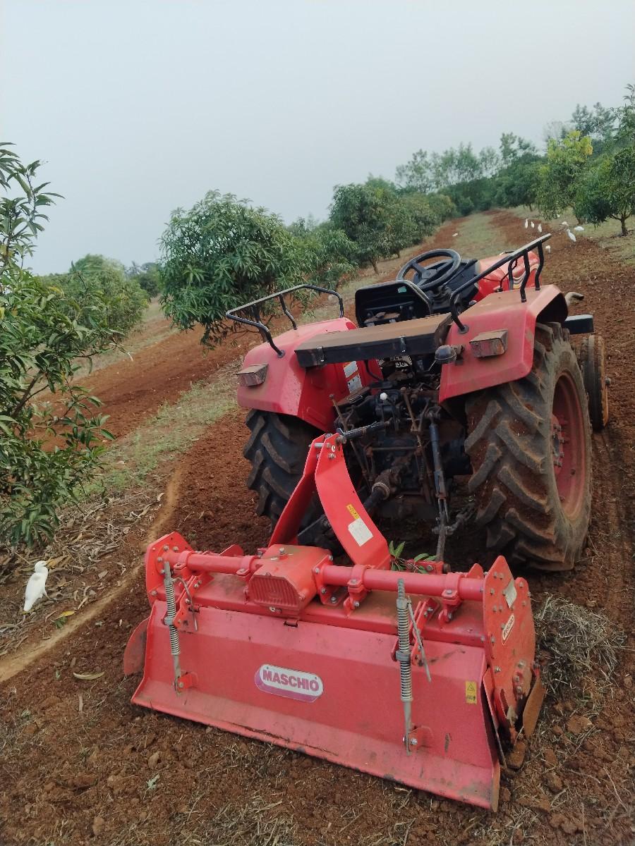 વેચવાનું છે રોટવેટર સાથે