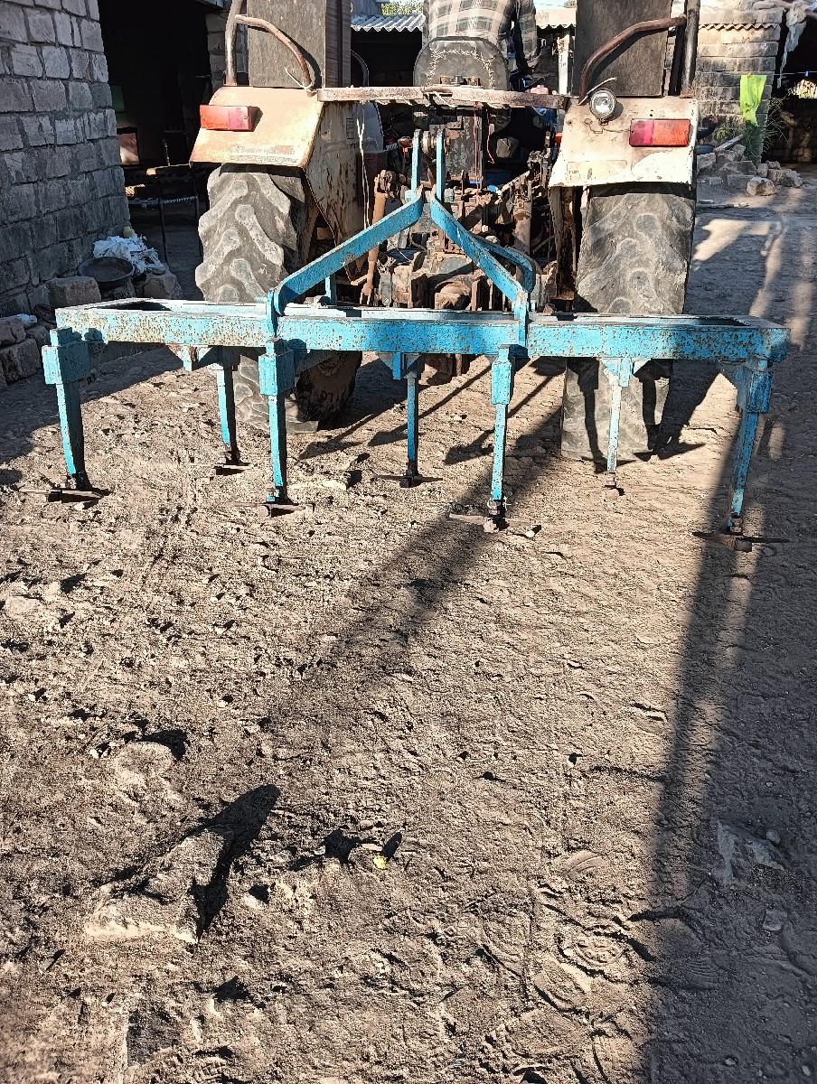 વેચવાની છે