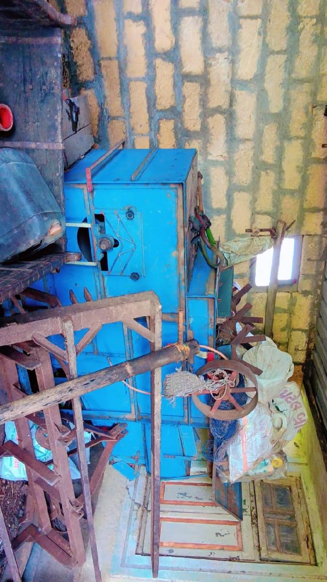 ઓપનેર વેચવાનું છે