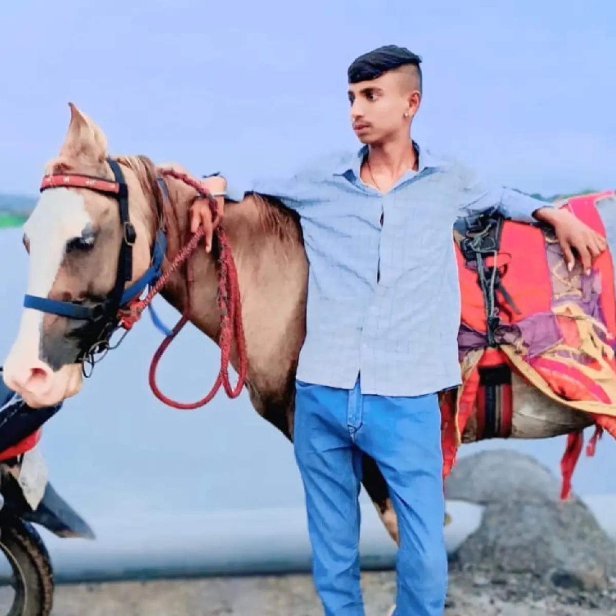 થંબનેલ 3