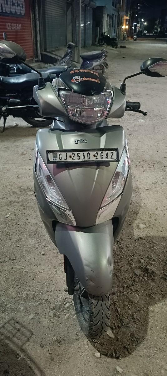 TVS jupiter 2022 મોડલ 1 હોનર