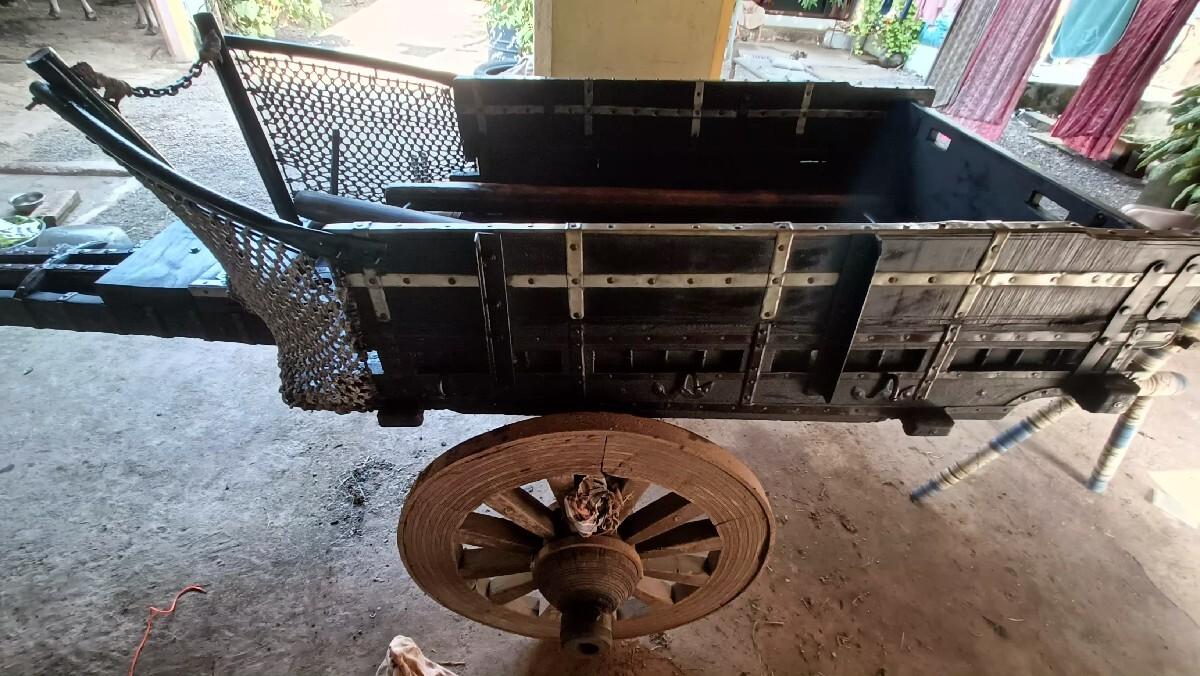 ગાડુ વેસવાનું છે.