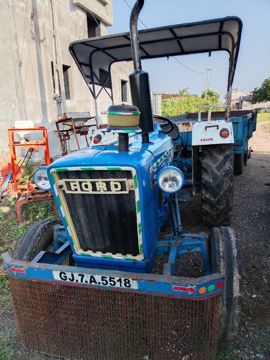 ટ્રેક્ટર