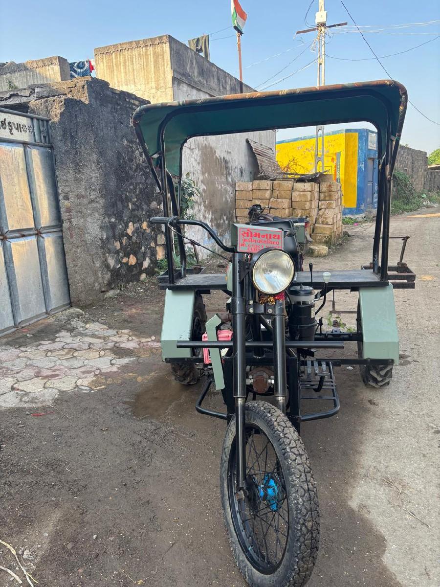 થંબનેલ 3