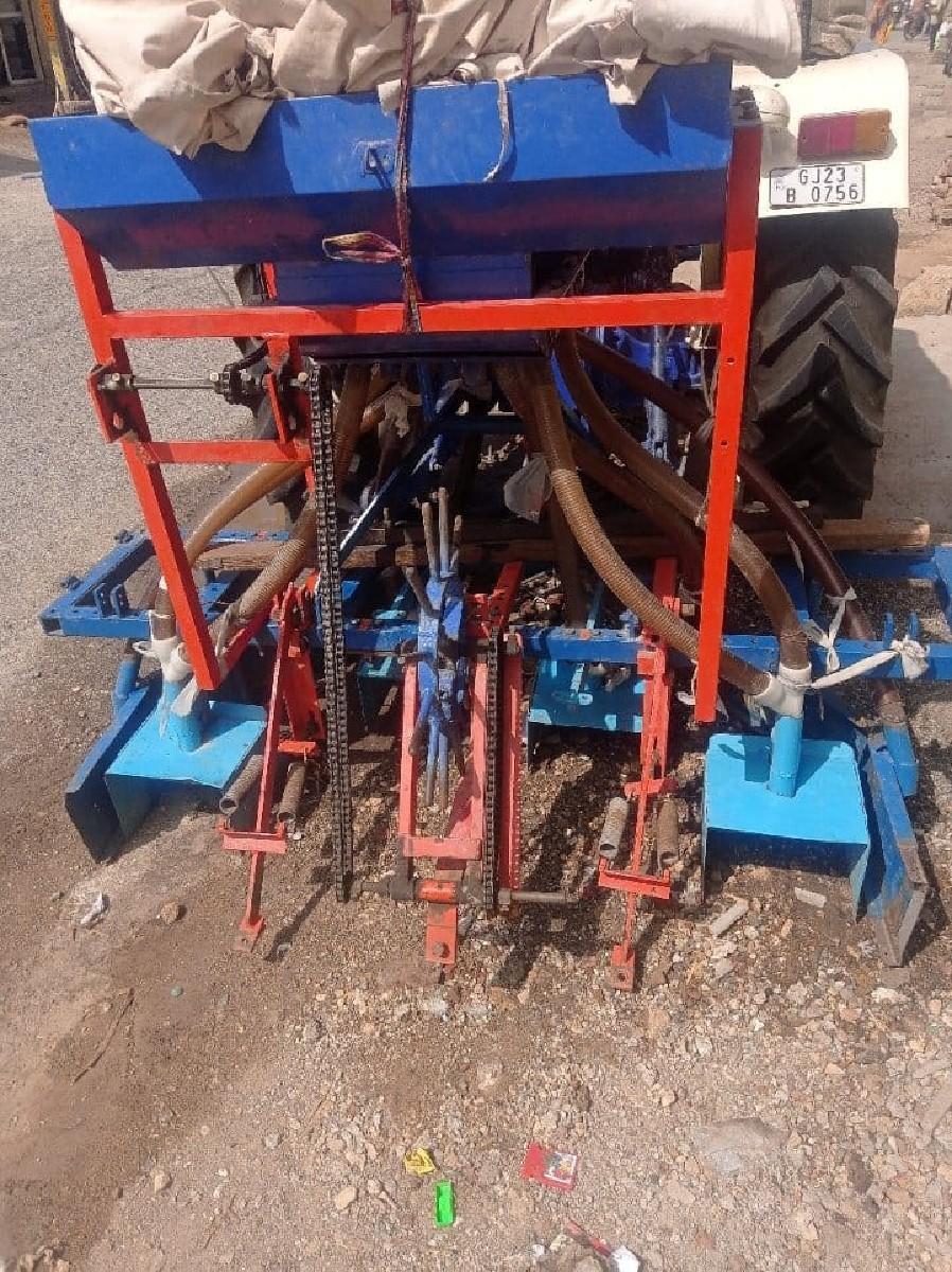 ઓરણીઓ વેચવાની છે.