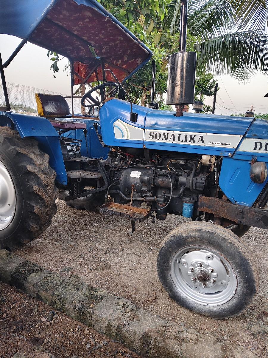 ધરતી ટ્રેકટર 
સોનાલિકા 35