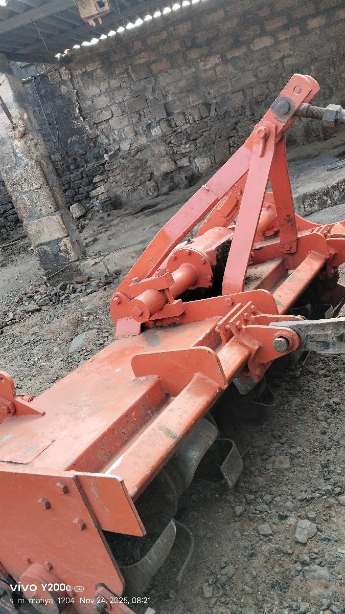 થંબનેલ 3