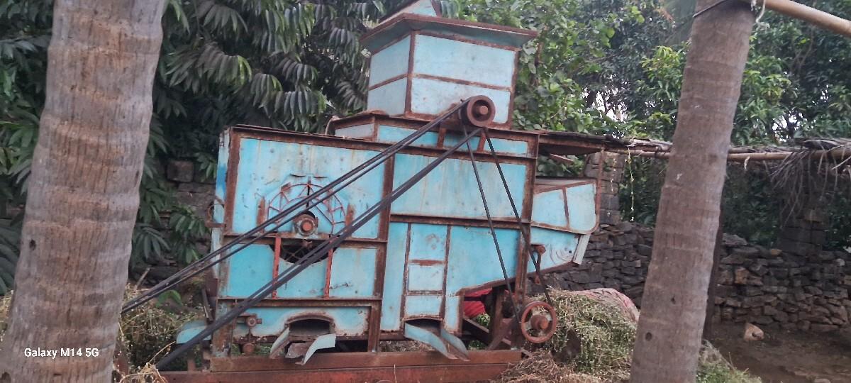 હલર થ્રેસર