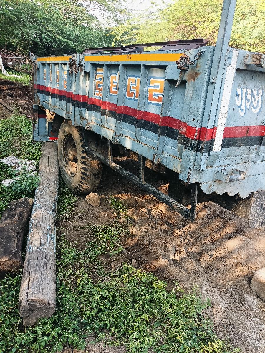 थंबनेल 2