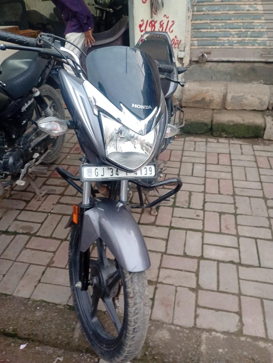 સાઈન વેચવાની છે...