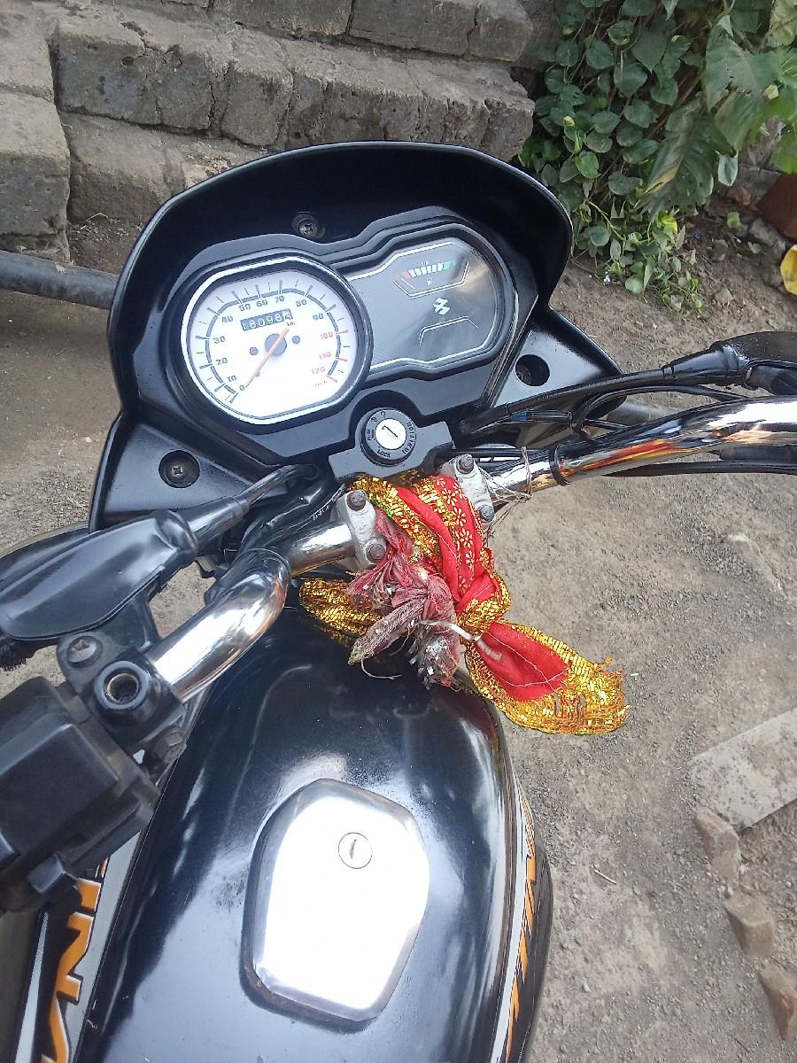 Pletina gadi vechvani chhe