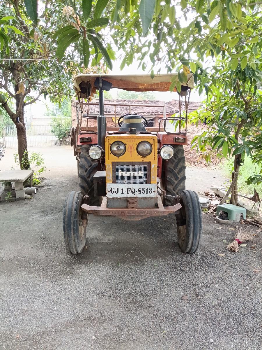 h m t ટ્રેક્ટર વેચવાનું છે