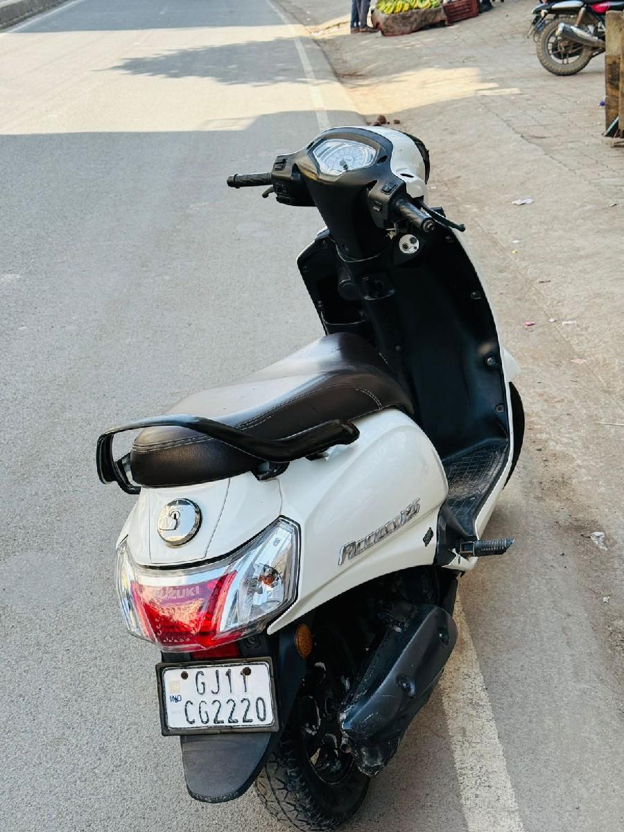 થંબનેલ 3