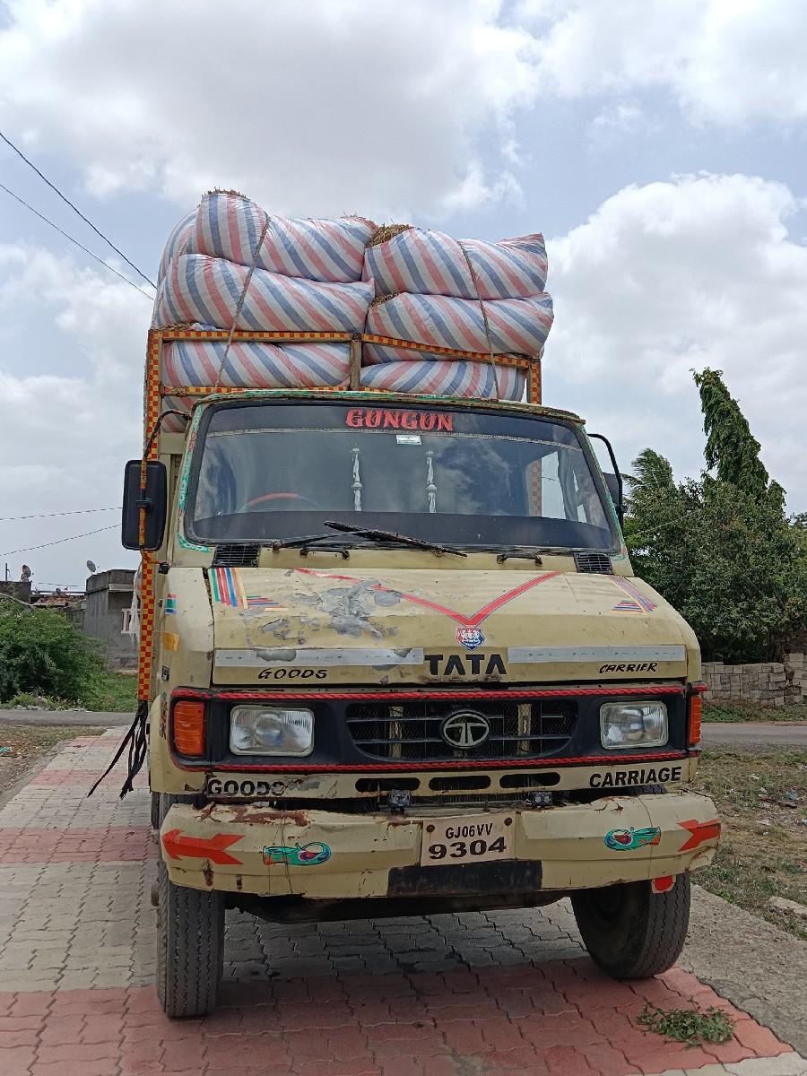 ગાડી વેચવાની છે