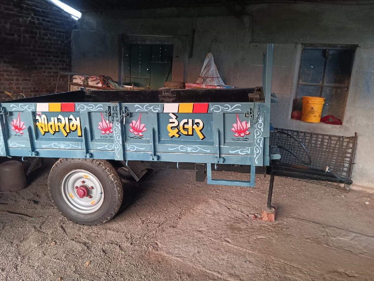 જય સીતારામ નું ફોરવીલ ટેલર વેચવાનું