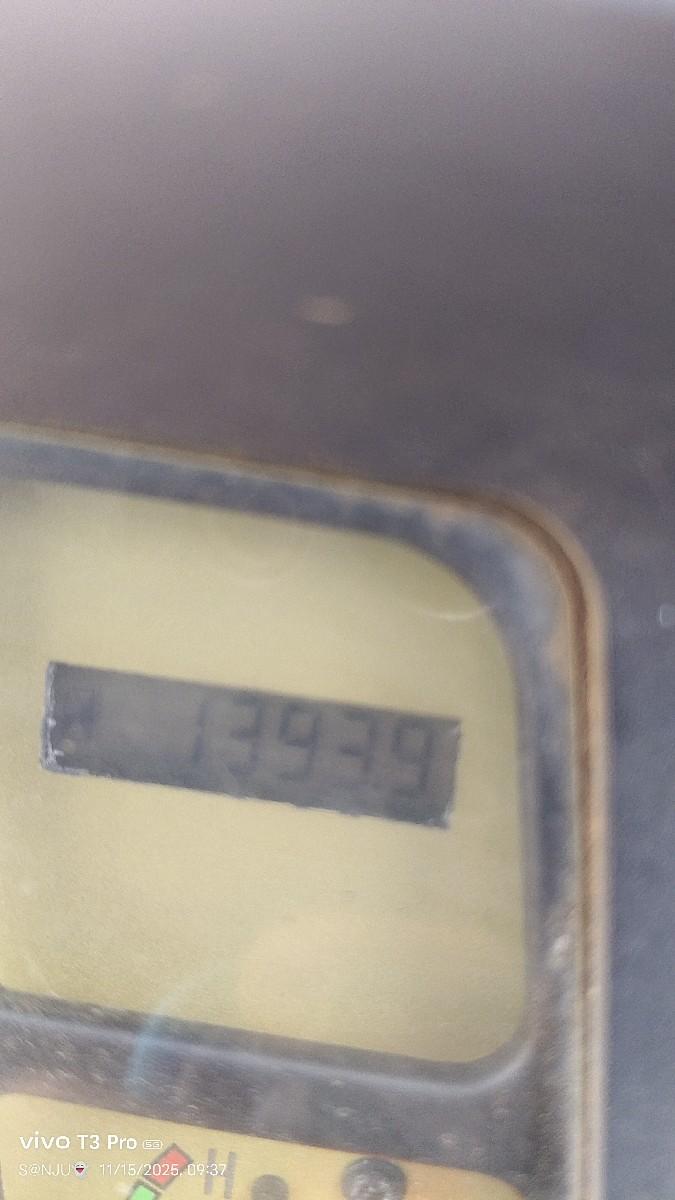 મીની ટ્રેક્ટર વેચ વા નું છે