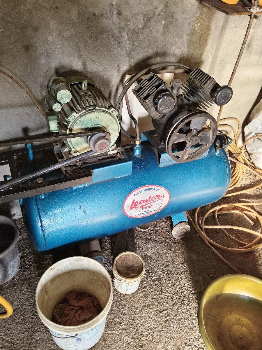 air compressor and Sarvice Station