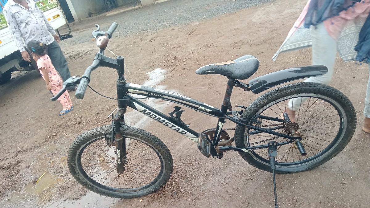 સાયકલ દેવાની છે