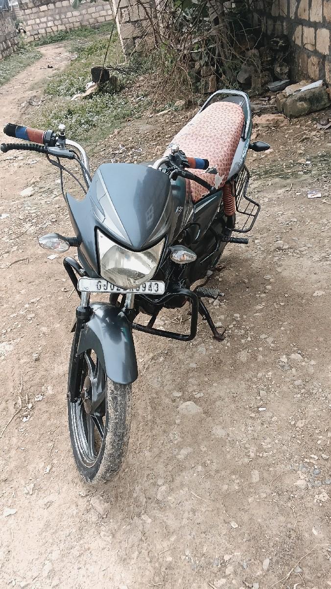 આ ગાડી વેચવાની છે