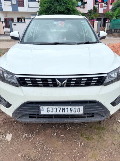 Mahindra xuv 300 w6