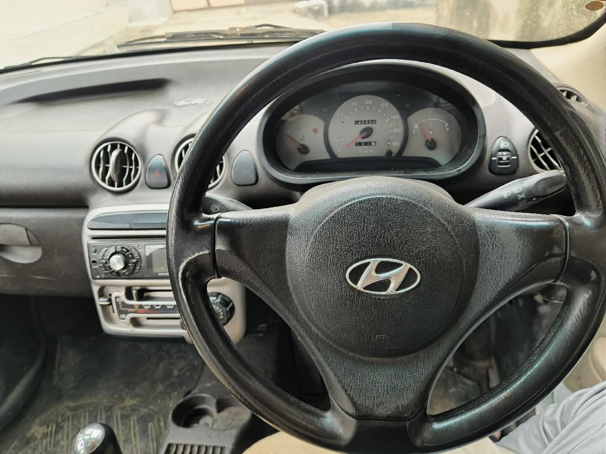 Santro કાર વેચવાની છે