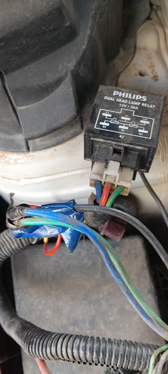 PHILIPS નો કટાઊટ વેચવાનો છે