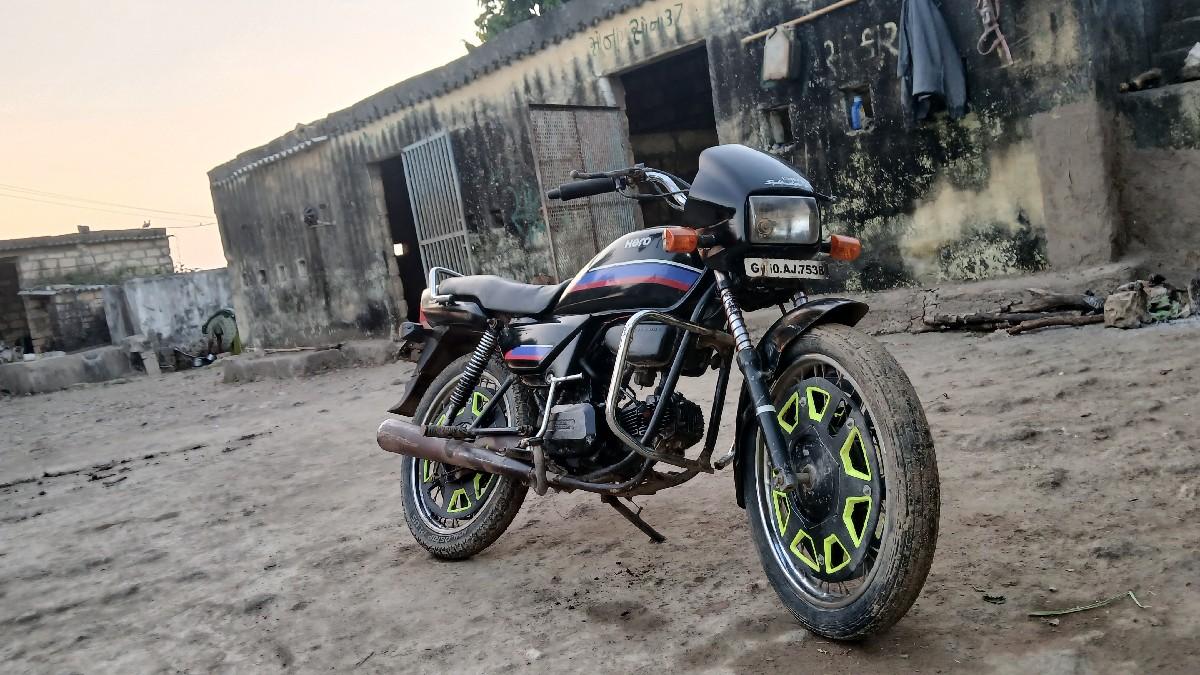 ટૂવીલ ઈસપલેડર