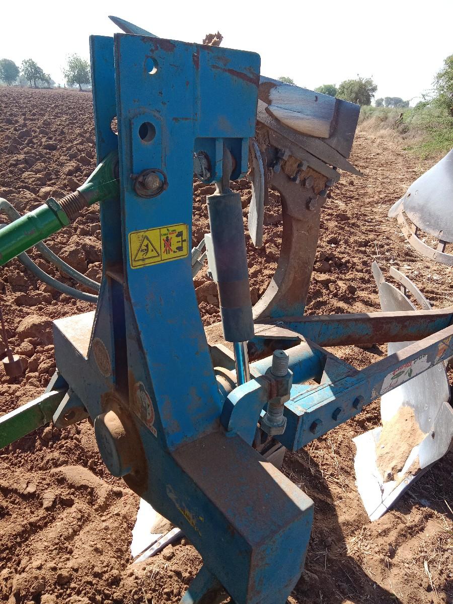 થંબનેલ 2