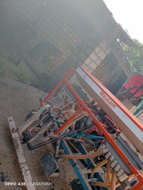 થંબનેલ 2