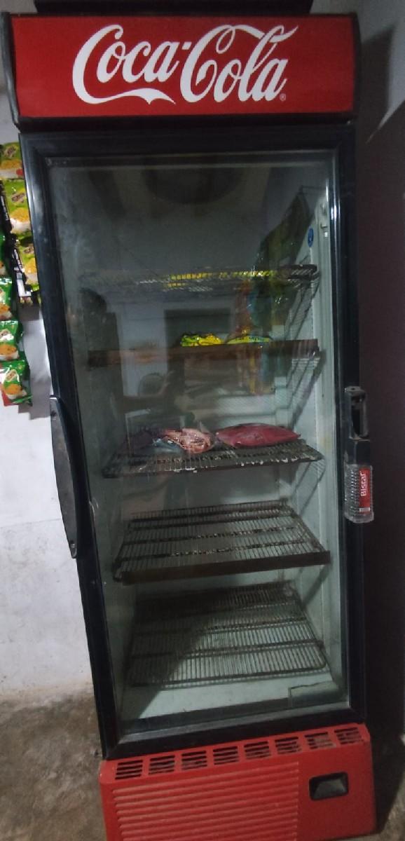 કોકાકોલા ફિઝ વેચવાનુછે