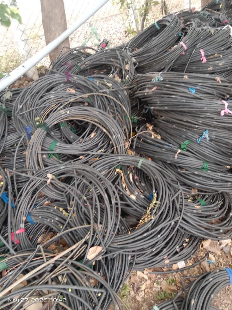 ટપક નડી જૂની કે નવી વેચવા કે લેવા