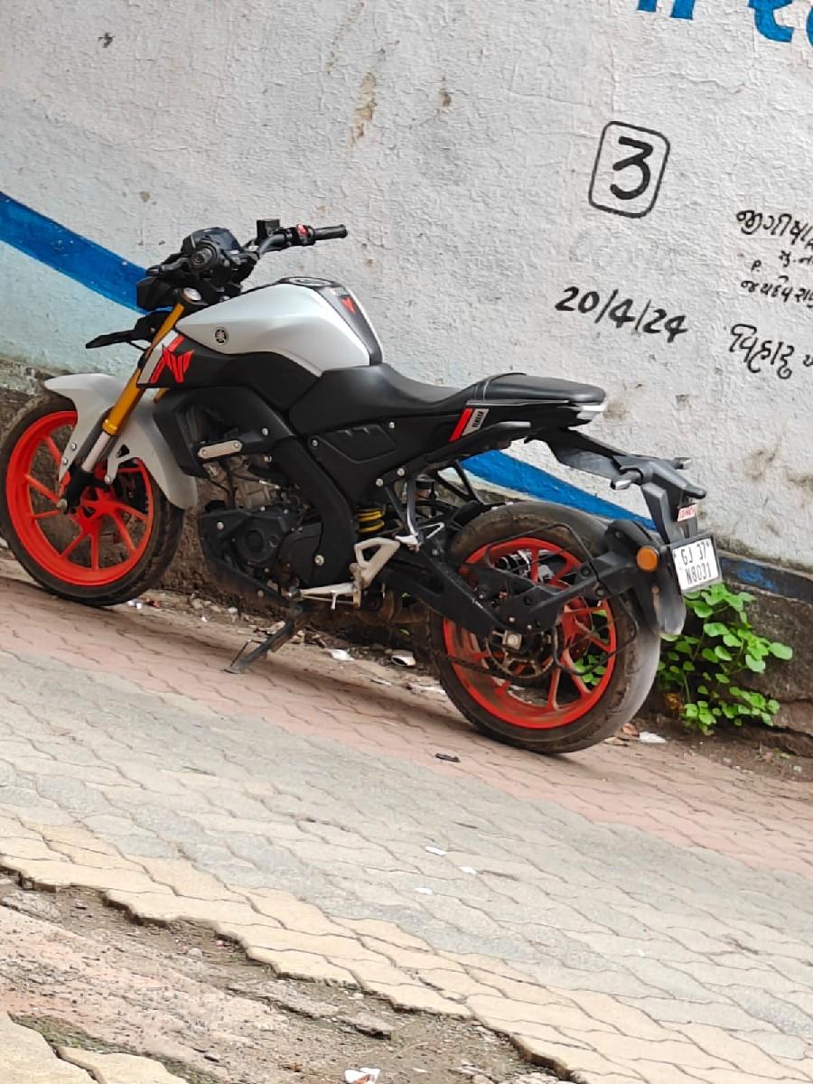 થંબનેલ 3