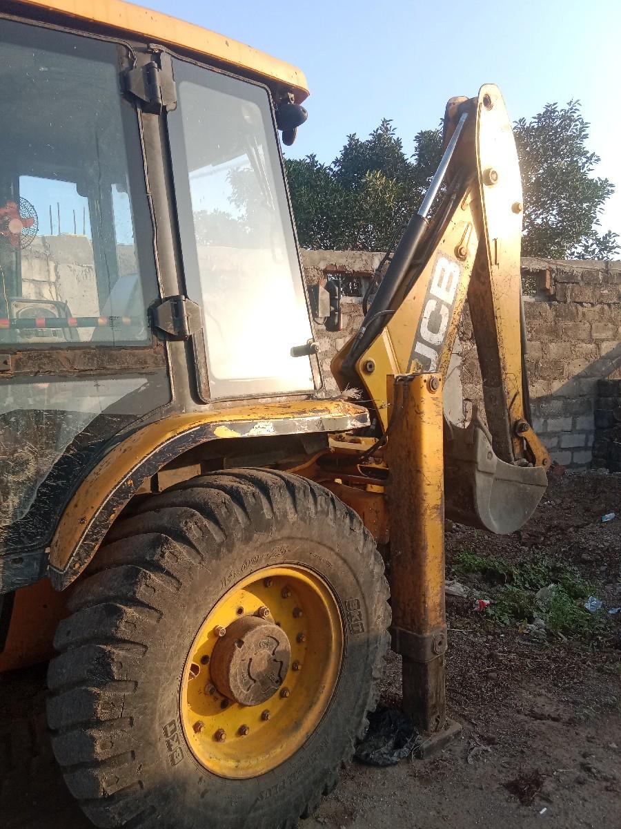 થંબનેલ 3