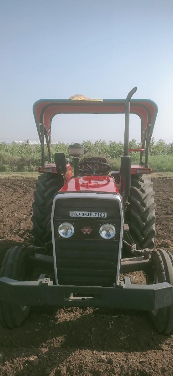 ટ્રેકટર વેચવાનું છે