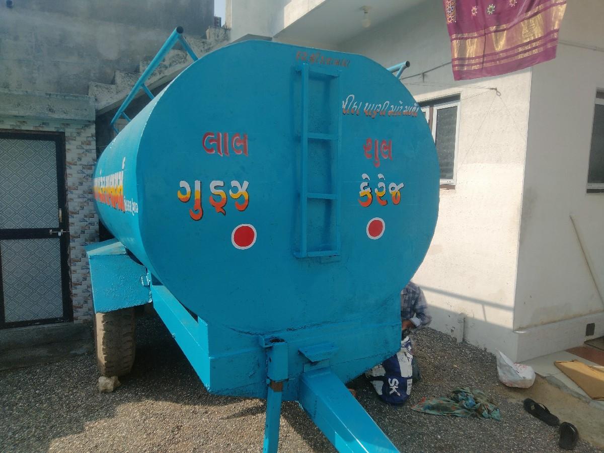 પાણી ટેન્કર
