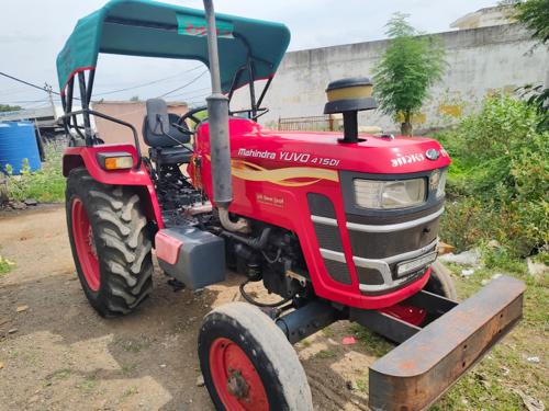 સારી કન્ડિશન માં ટ્રેક્ટર વેચવાનું છે