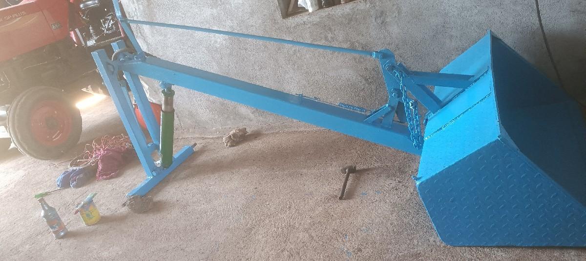 ખાતર ભરવાનો લોડર