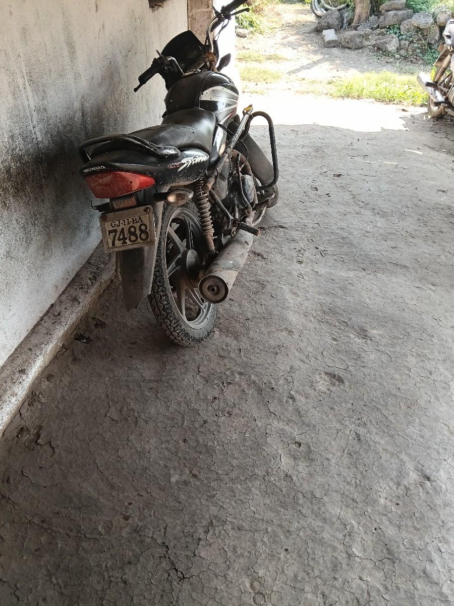 ગાડીવેસવાનીછે