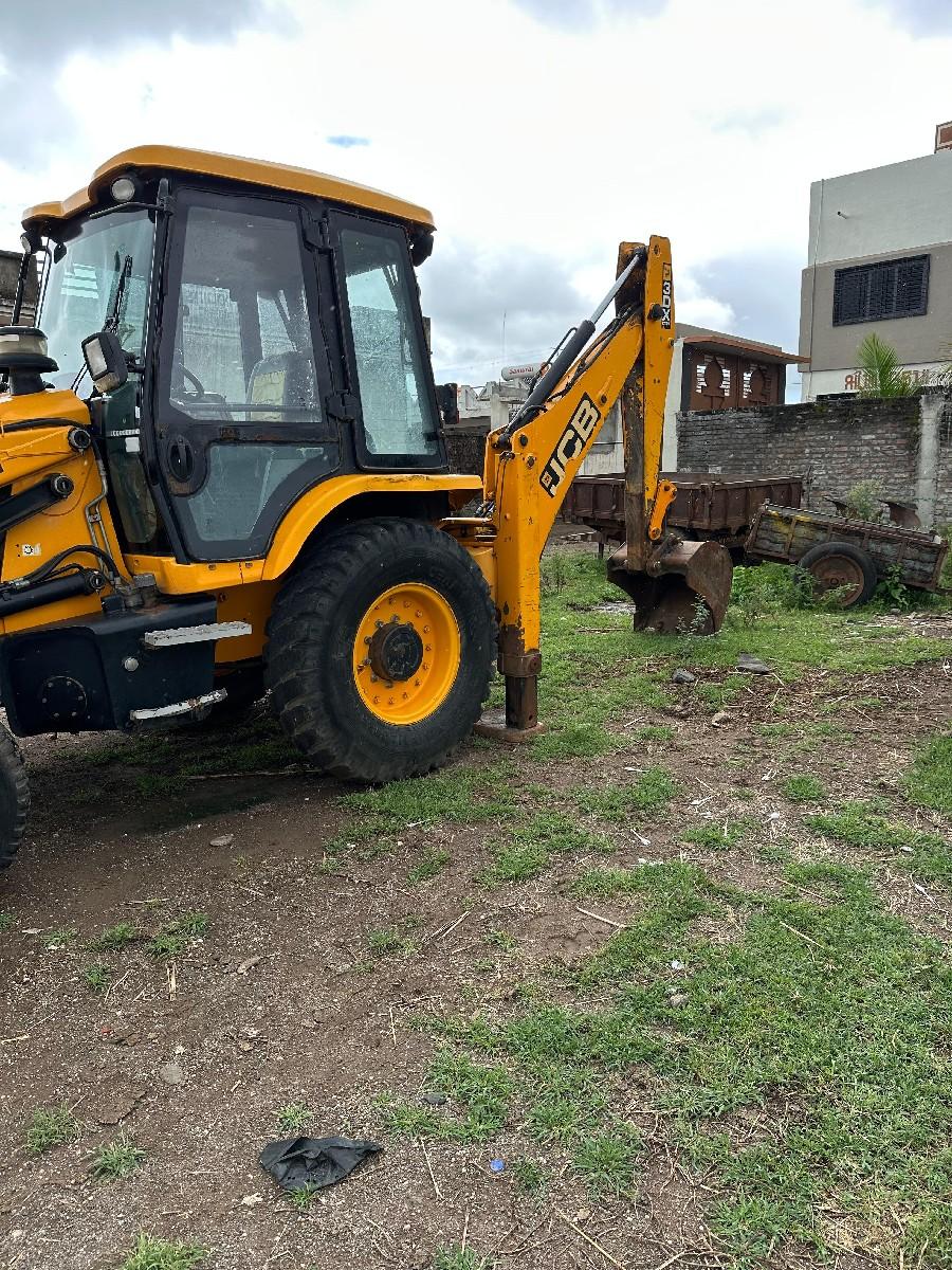 JCB 3dx