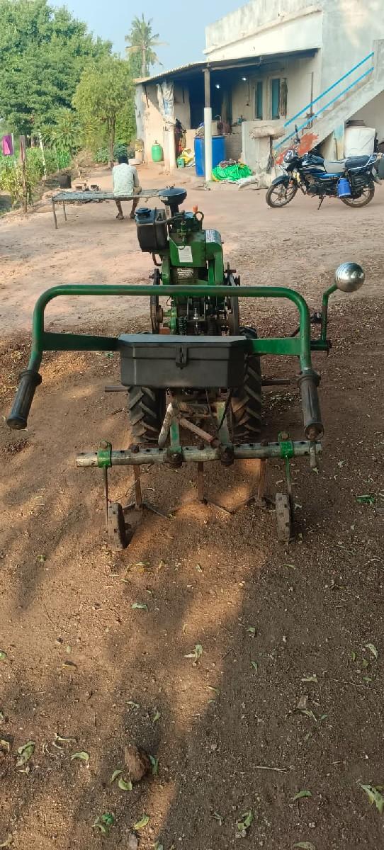 આ પાવર ટેલર વેચવાનો છે